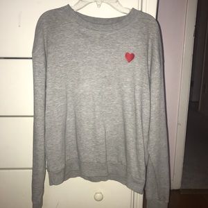 grey shirt w heart